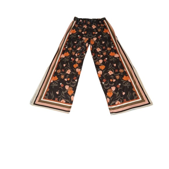 ZARA WOMAN SATIN EFFECTED FLORAL WIDE LEG PANTS - Picture 3 of 5